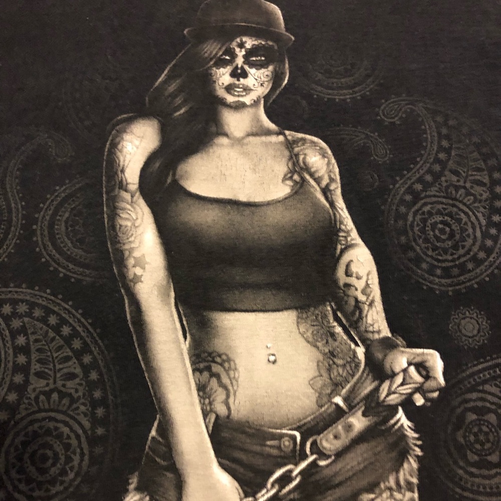 Chicana chola with pitbulll shirt